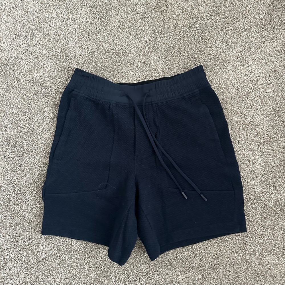 Lululemon At ease short